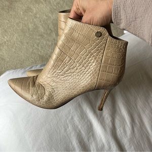 Louise et Cie Heeled Ankle Boots